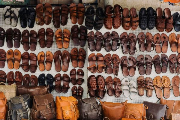 Découvrez les bienfaits des sandales artisanales pour vos pieds
